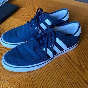 Adidas Sneakers